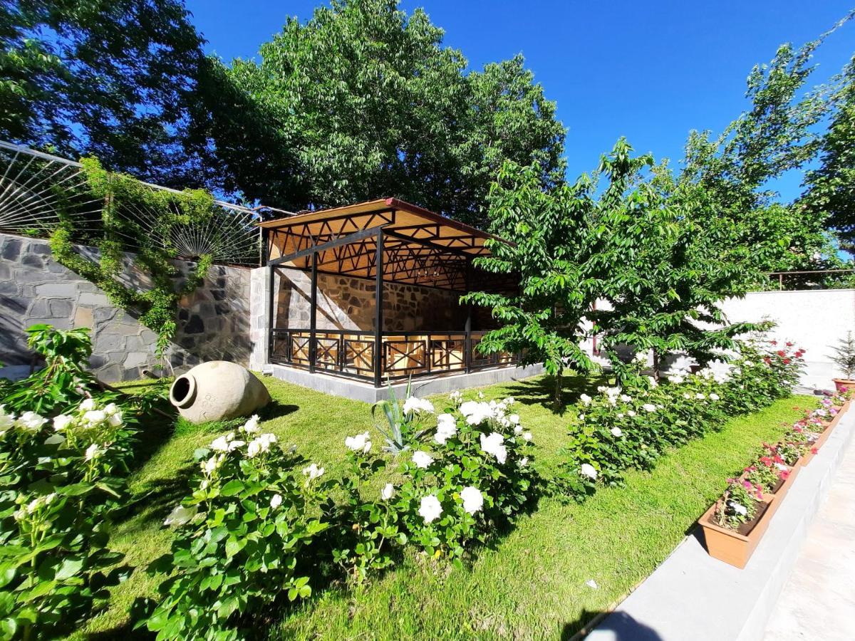 Cherry Garden Boutique Hotel Yeghegnadzor Dış mekan fotoğraf