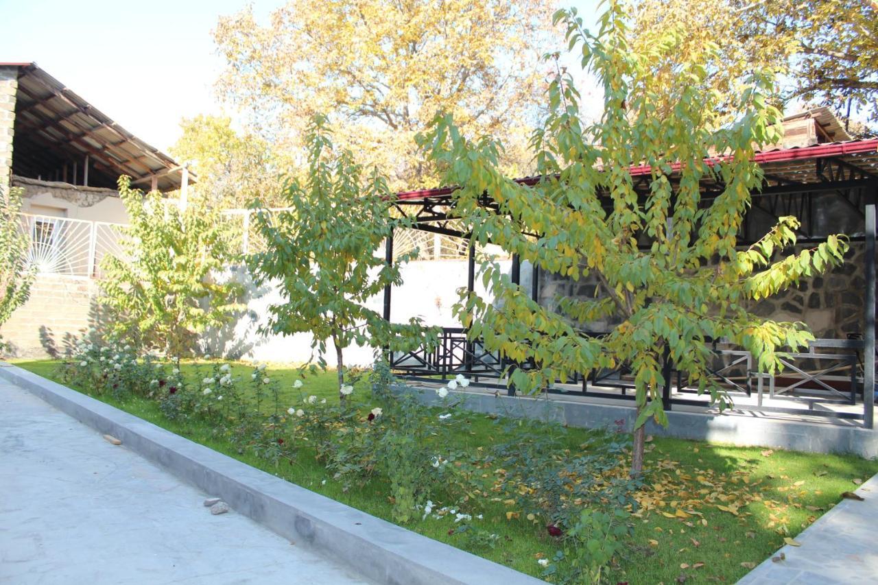 Cherry Garden Boutique Hotel Yeghegnadzor Dış mekan fotoğraf
