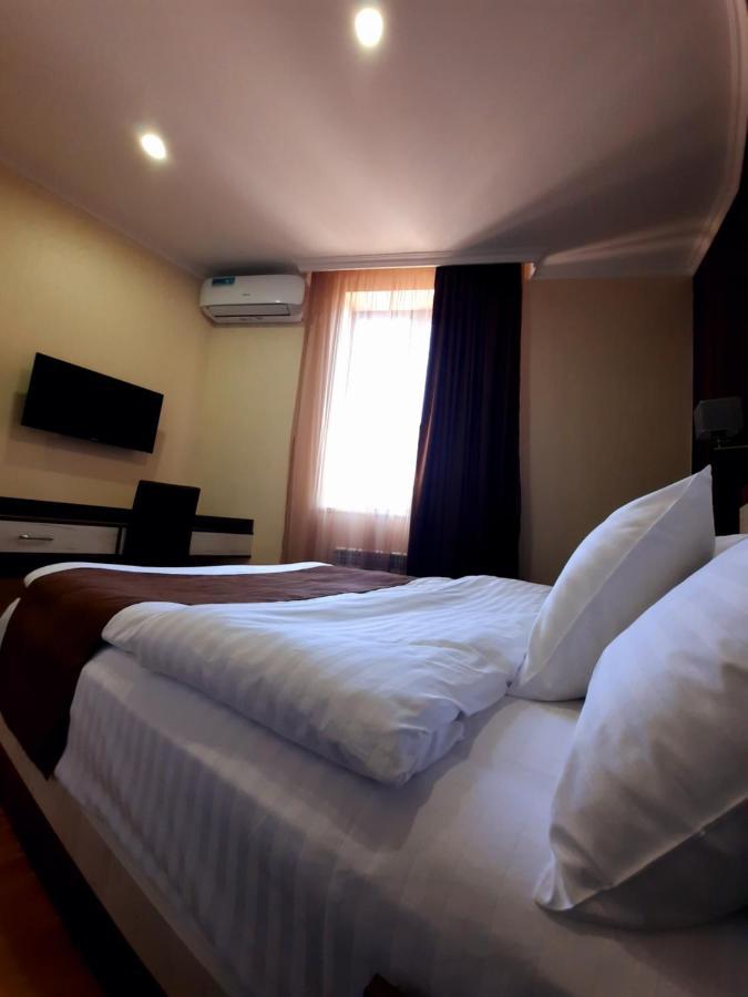 Cherry Garden Boutique Hotel Yeghegnadzor Dış mekan fotoğraf
