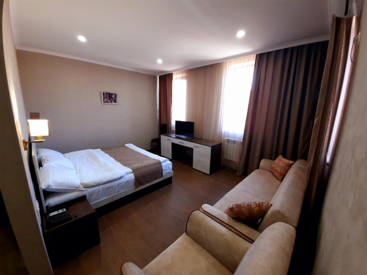 Cherry Garden Boutique Hotel Yeghegnadzor Dış mekan fotoğraf